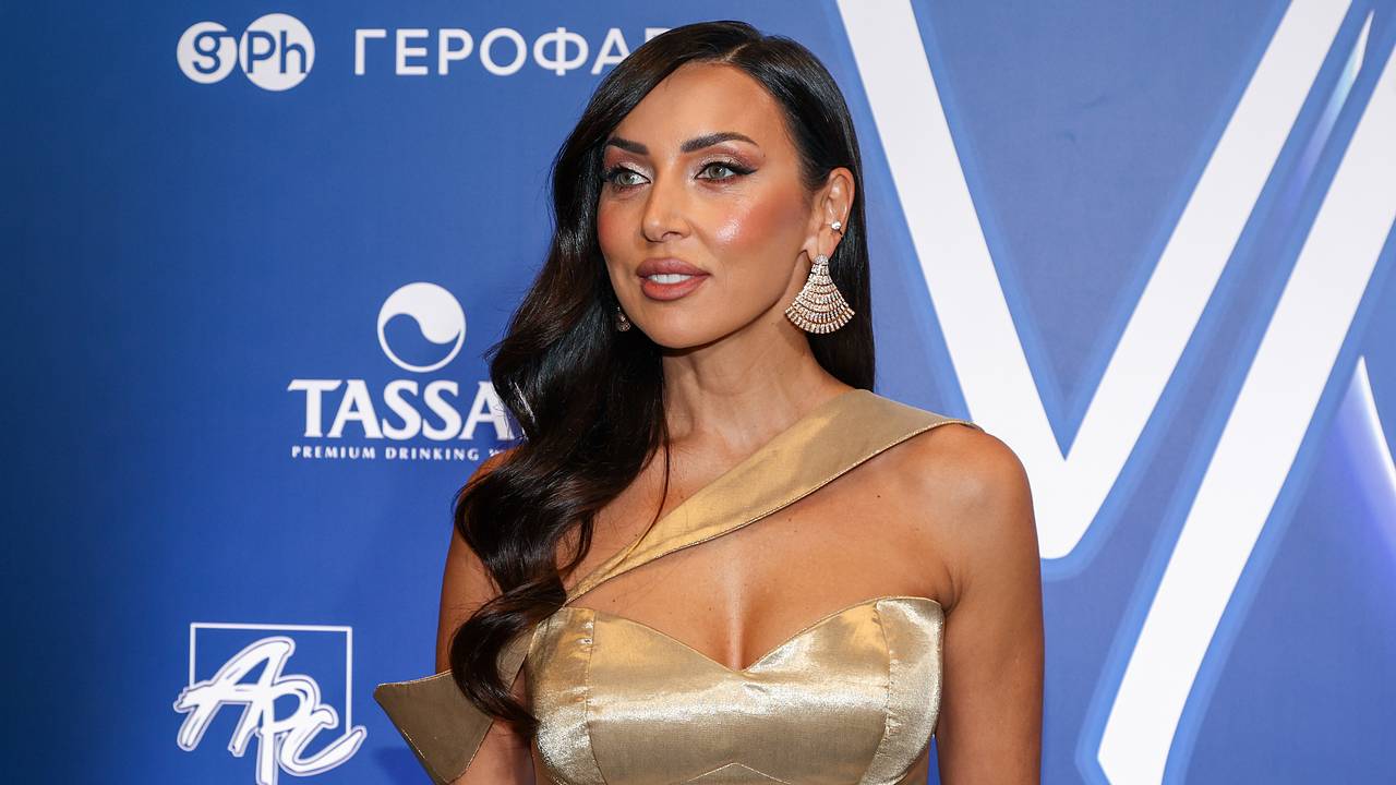 Алсу заявила о планах выступать еще четверть века