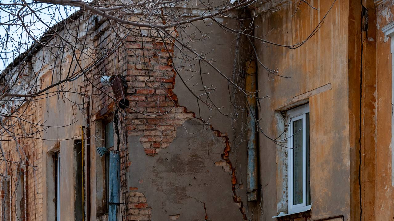 В российском регионе полдома рухнуло в ожидании расселения