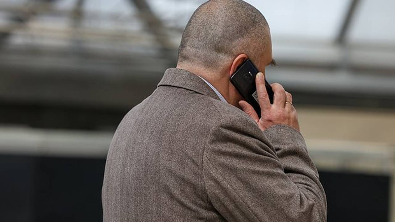 Власти разъяснили запрет на иностранные мессенджеры для сотрудников банков