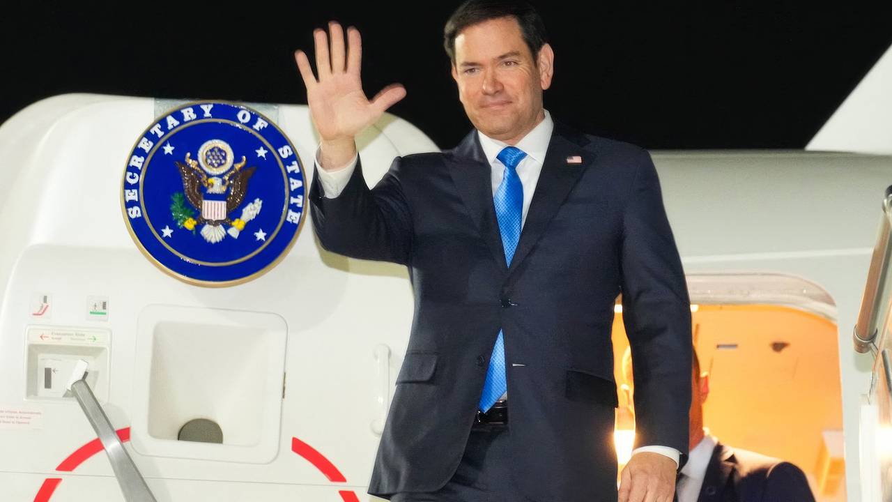 Госсекретарь США предложил способ отслеживать прекращение огня на Украине