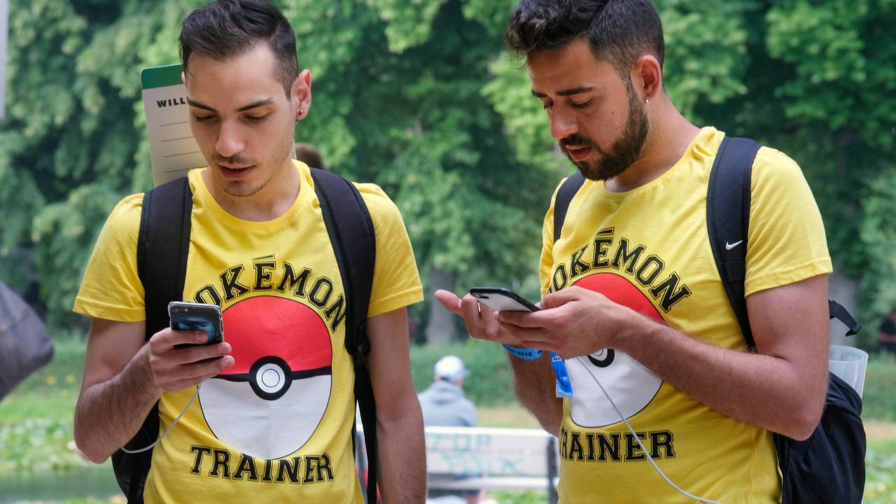 Игру с ловлей покемонов продали за миллиарды долларов