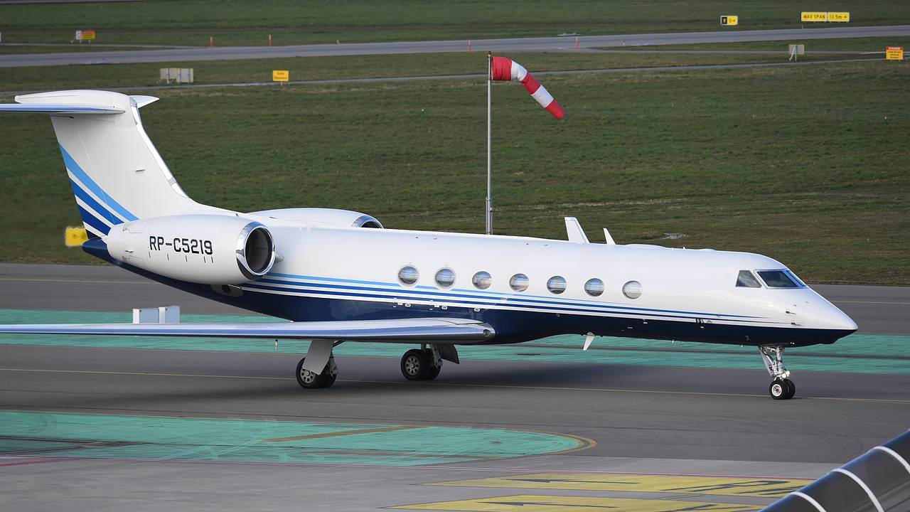 Бывшего президента Филиппин взяли под стражу МУС