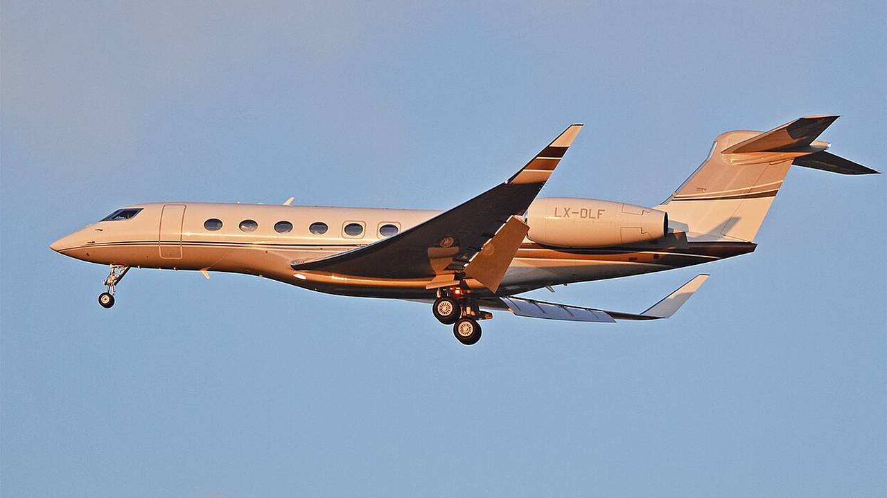 Самолет спецпосланника Трампа пересек границу с Россией