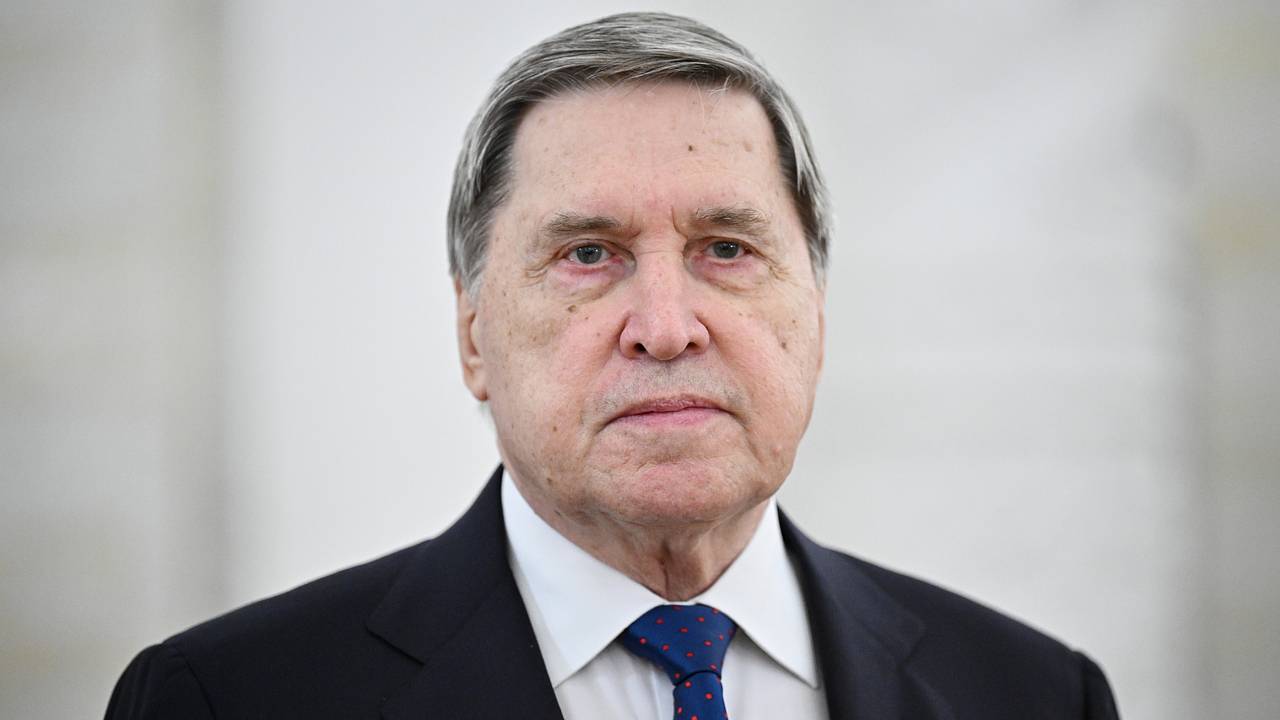 Ушаков поговорил с советником Трампа