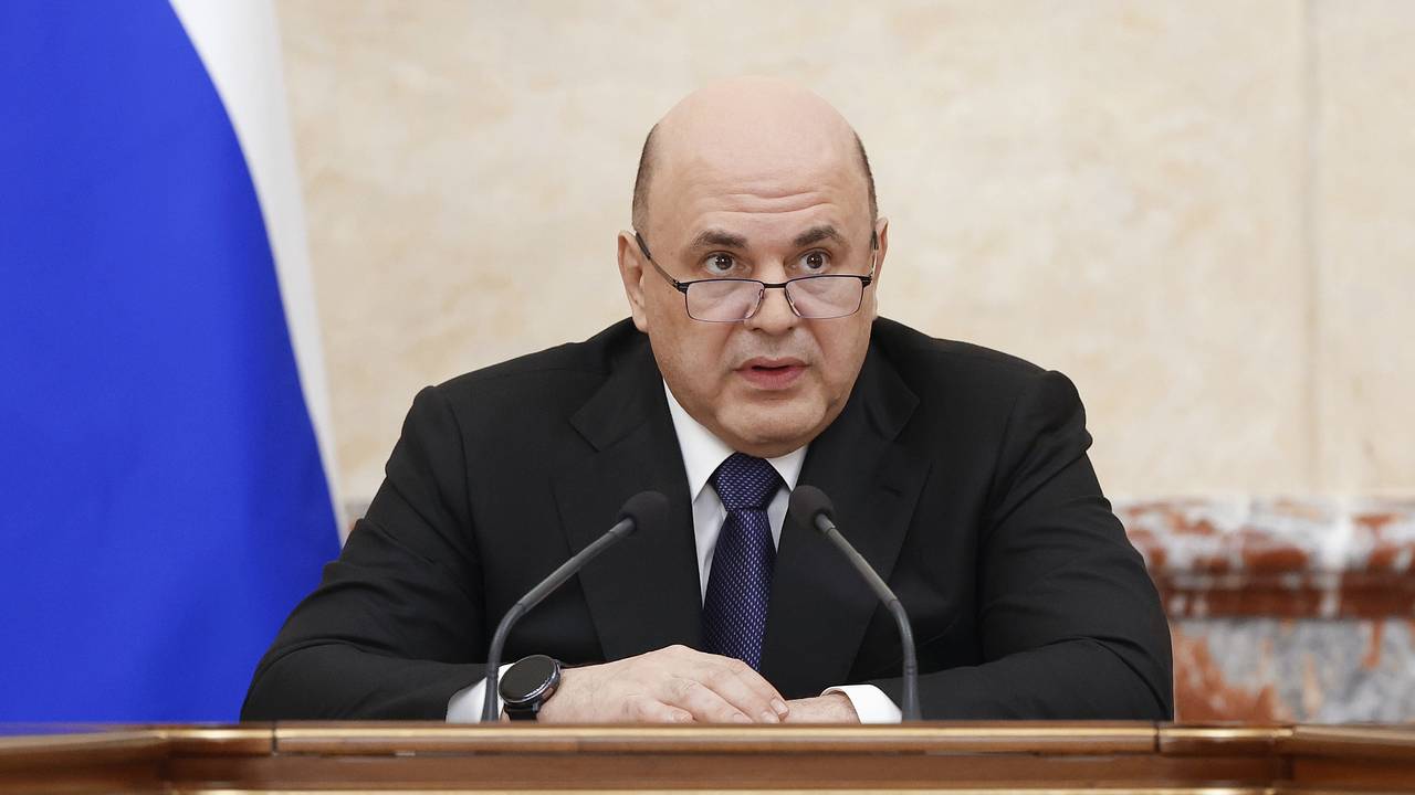 Мишустин пообещал поддержать пострадавшие предприятия Курской области