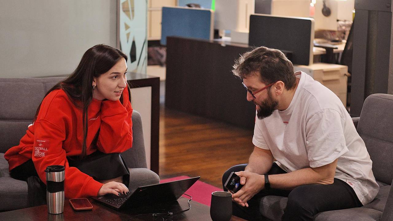 Российские компании стали удерживать сотрудников после истерического найма