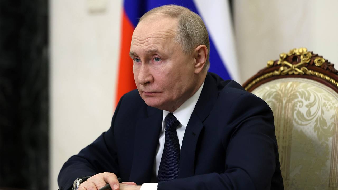 В Кремле анонсировали разговор Путина со спецпосланником Трампа