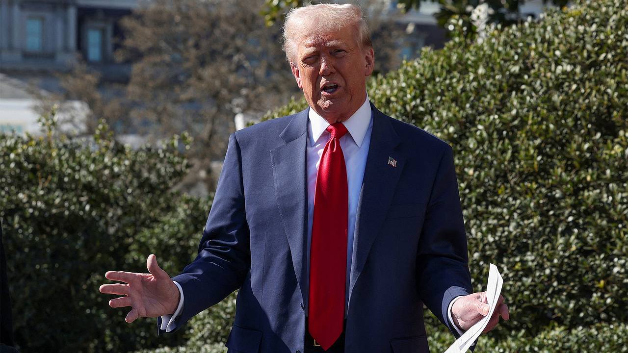 Трамп выступит с обращением по «восстановлению закона и порядка»