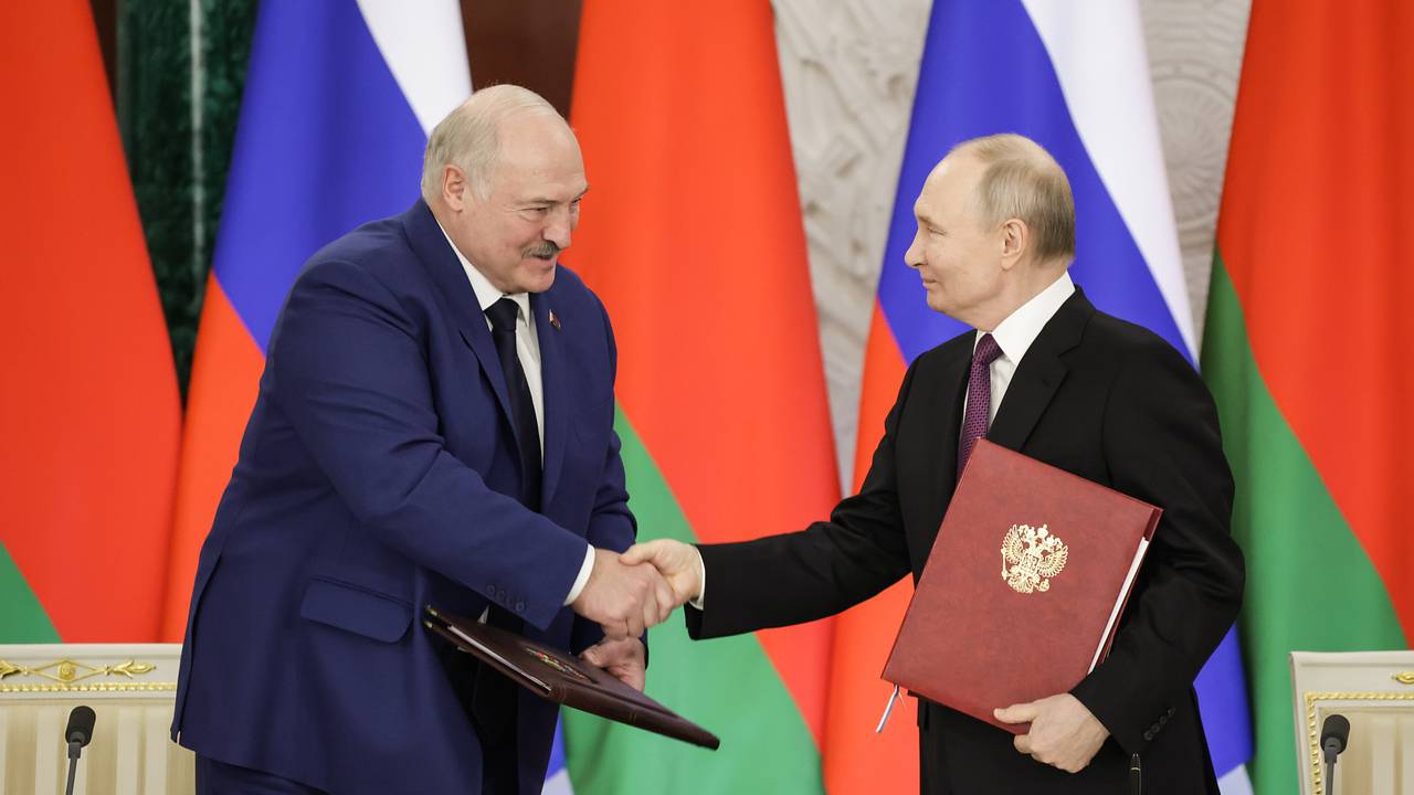 Лукашенко назвал условие для сохранения отношений России с Белоруссией