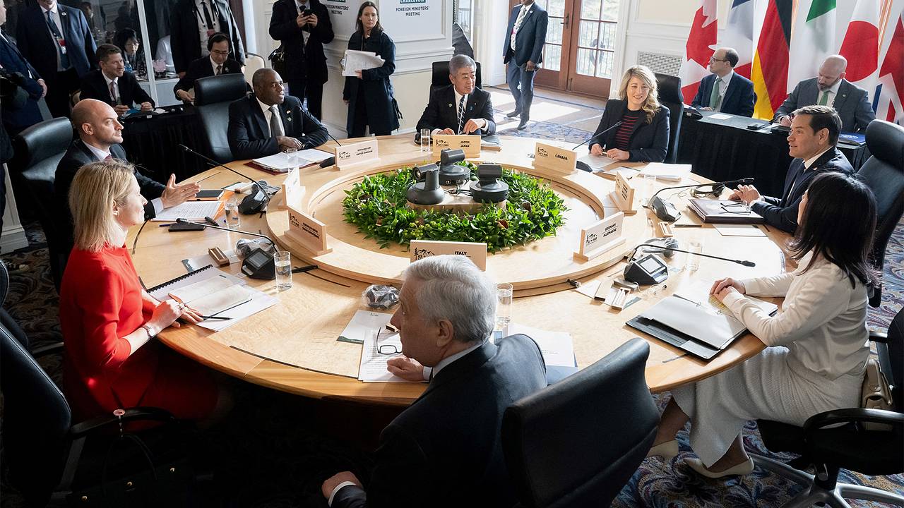 Страны G7 решили ввести санкции против России при одном условии