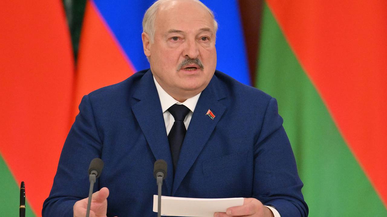 Лукашенко рассказал о звонке Путину с Украины