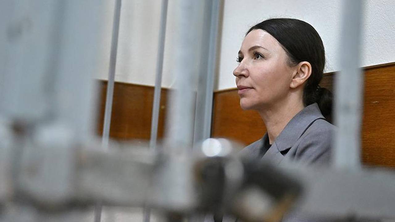 В сети завирусилась конспирологическая теория о двойнике Блиновской из Забайкалья