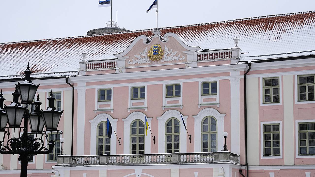 Эстония ввела санкции против нескольких россиян