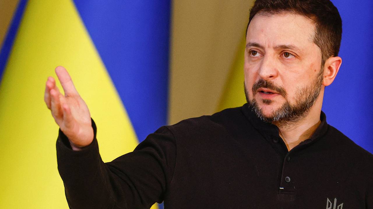 Зеленский обозначил сроки подготовки к перемирию на Украине