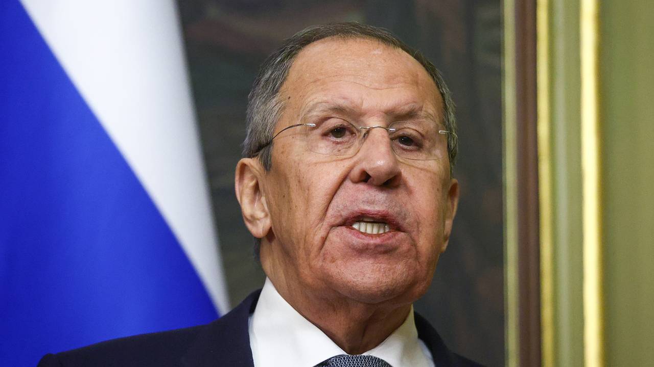 Лавров призвал к прекращению применения силы против хуситов