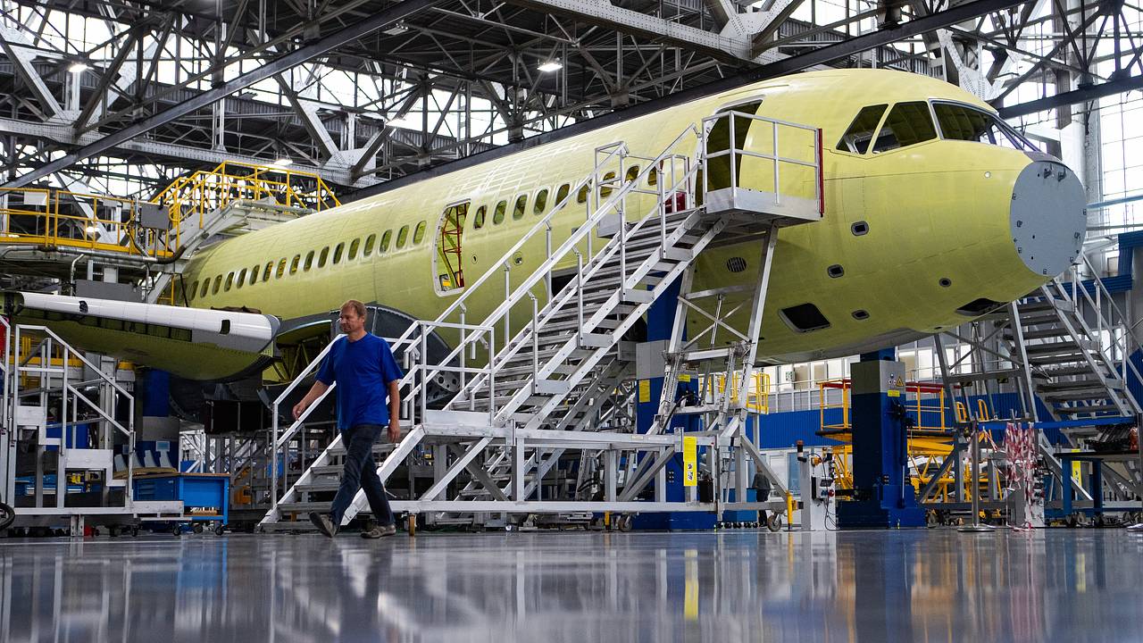 В России рассказали о сертификации МС-21 с российскими двигателями