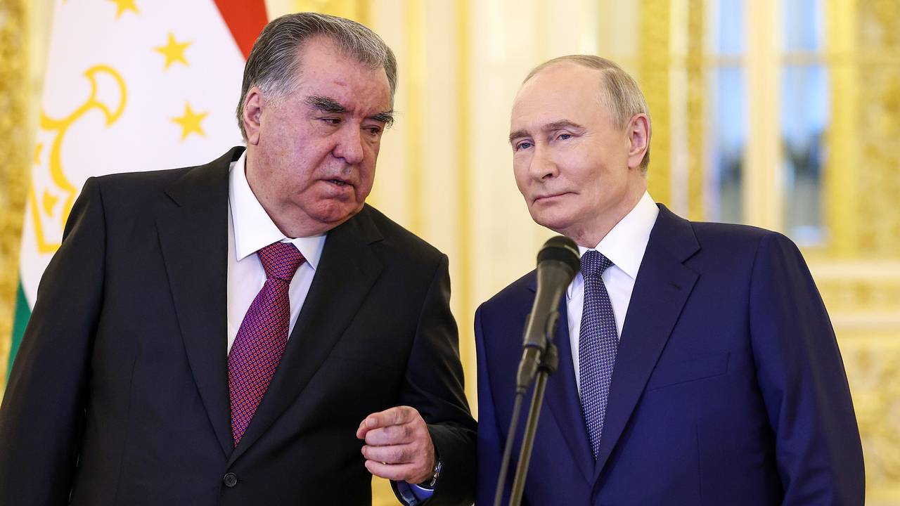Путин назвал долю рубля в торговле с Таджикистаном