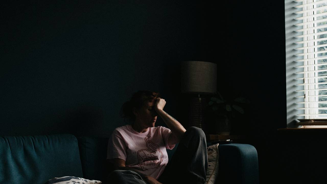 Названы неочевидные причины постоянной усталости