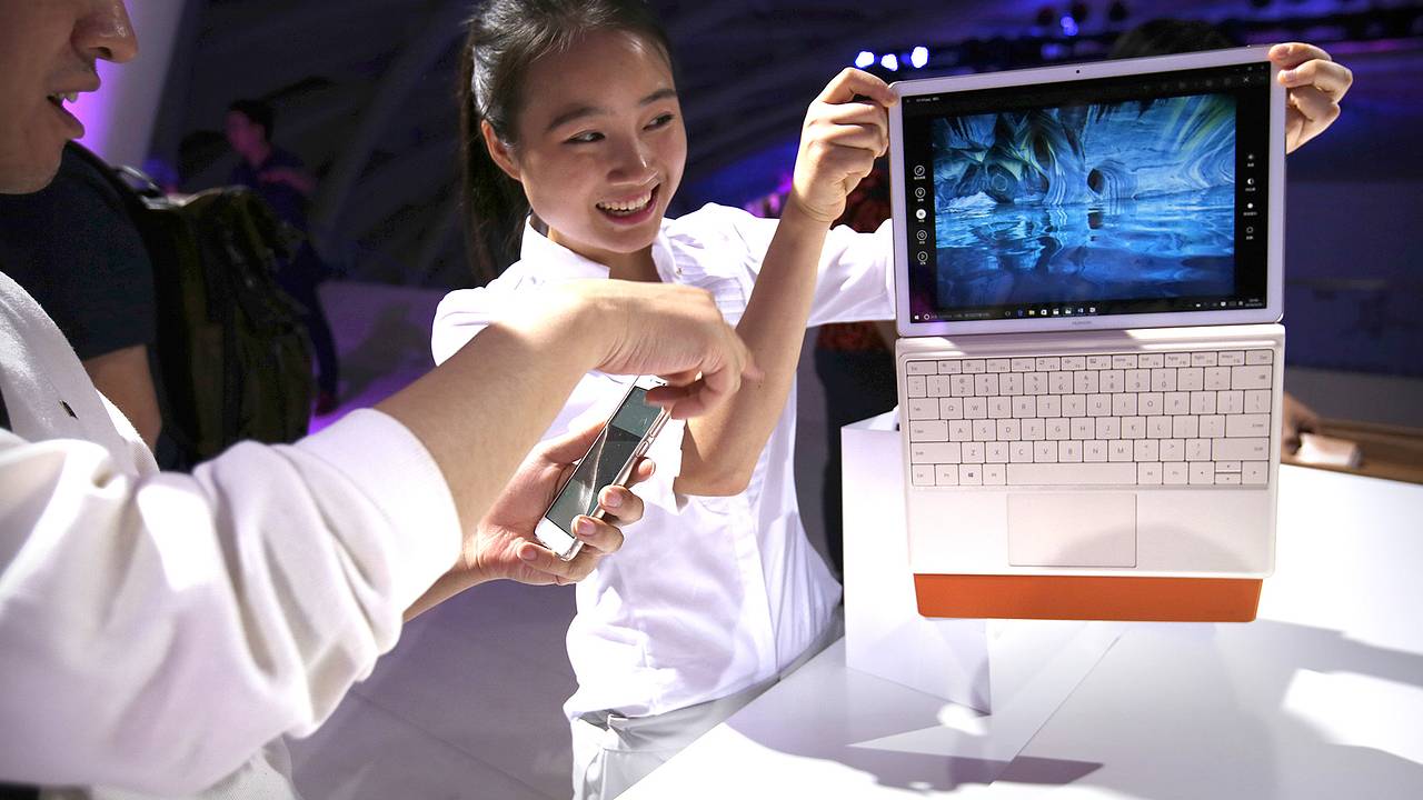С компьютеров Huawei исчезнет Windows