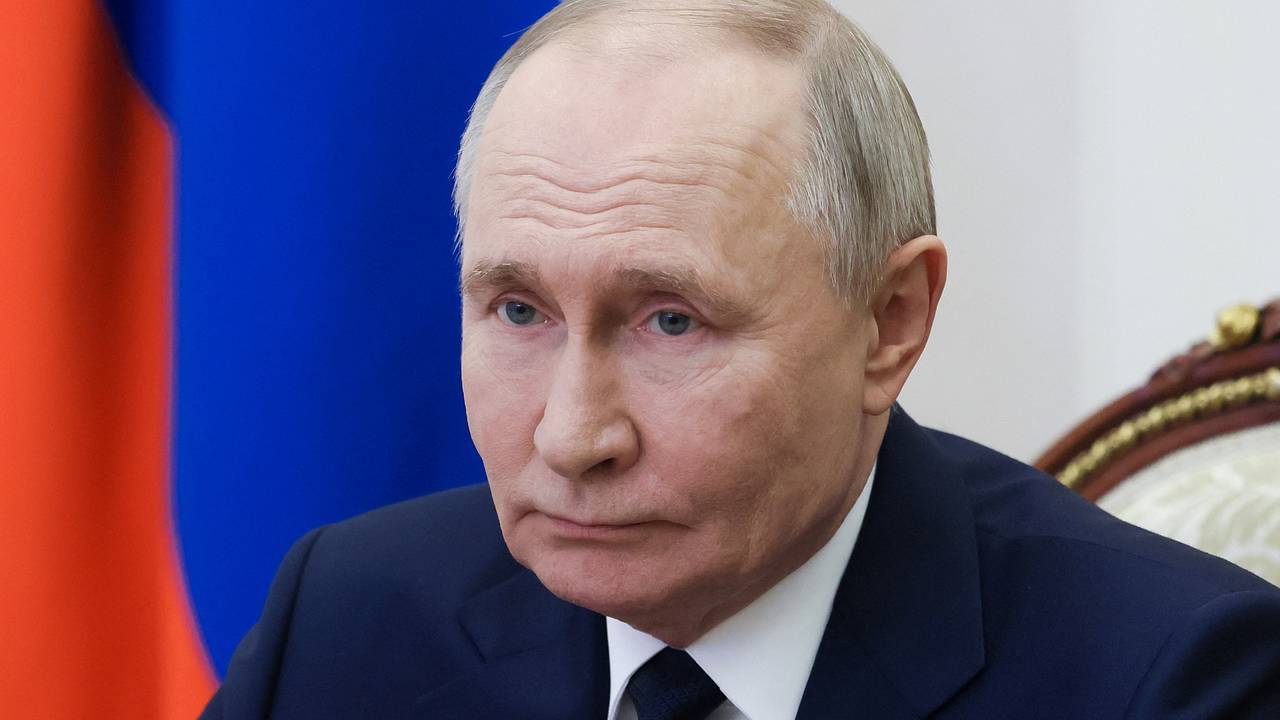 Путин подсчитал количество введенных против России санкций