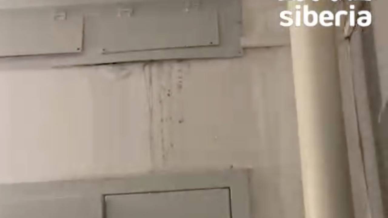 В российском городе целиком затопило девятиэтажный дом