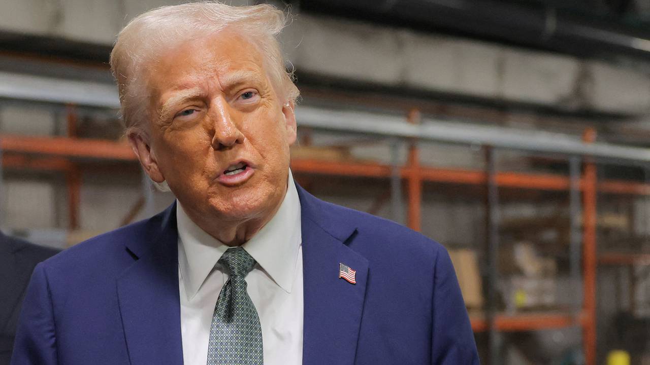Трамп решил изменить санкционный режим
