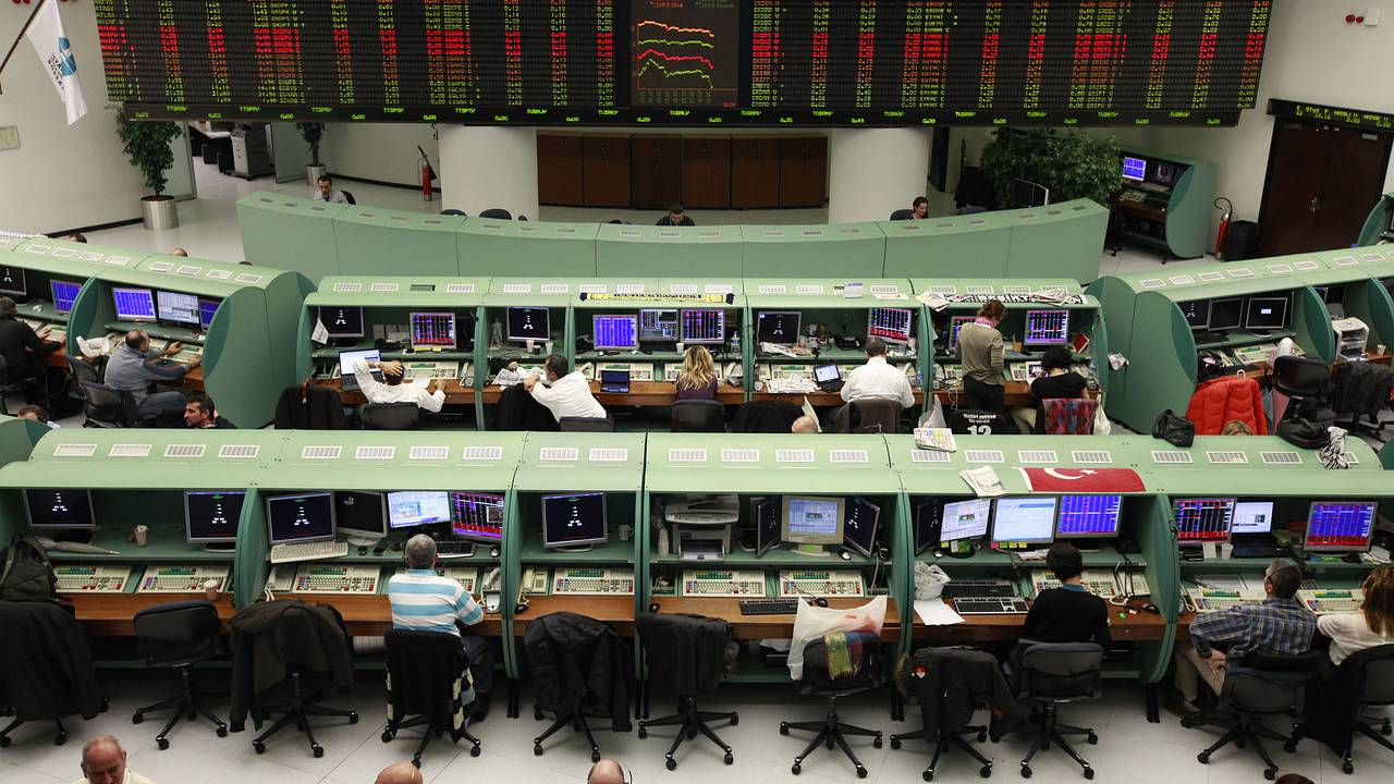 Биржа в Турции второй раз за сутки приостановила торги