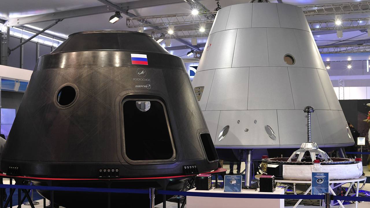 Стало известно о создании скафандров и кресел для российского «Орла»