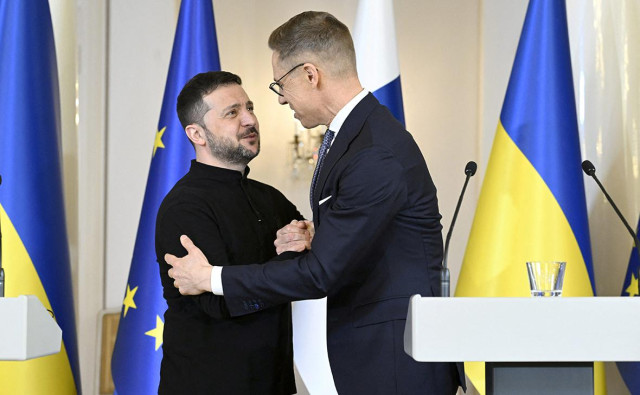 Стубб сравнил ситуацию Украины и Финляндии после войны с СССР
