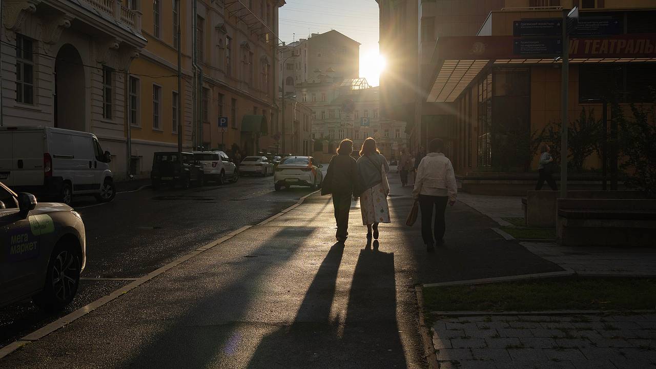 Москвичам пообещали много солнца