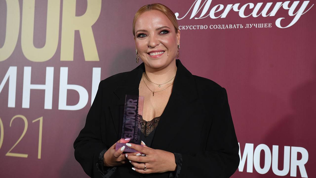 Звезда «Женского стендапа» рассказала о распитии алкоголя до «синих зубов»