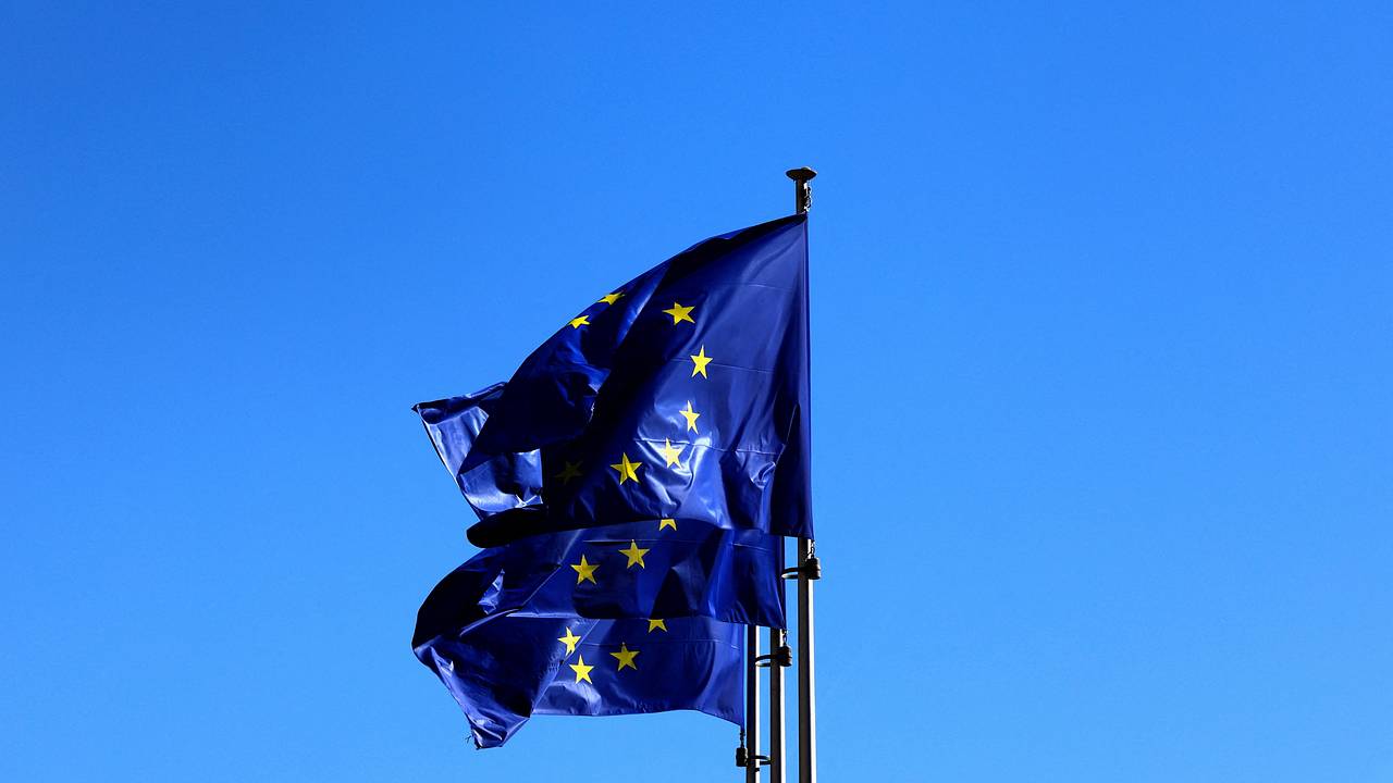 Евросоюз обвинили в затягивании конфликта на Украине