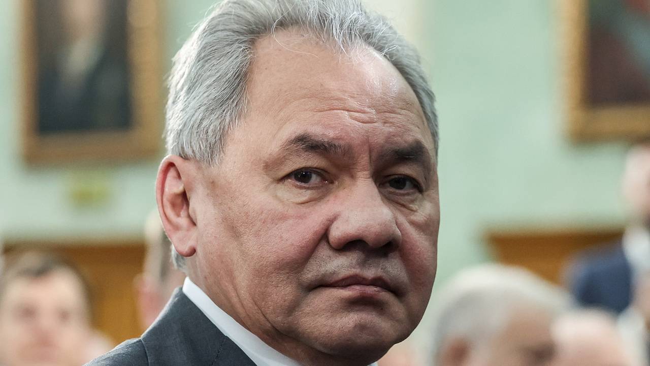 Шойгу лично передал Ким Чен Ыну послание от Путина