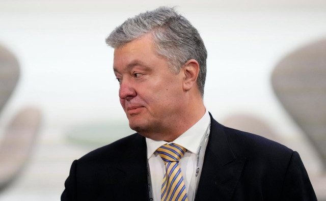 Партия Порошенко потребовала срочной встречи с Зеленским