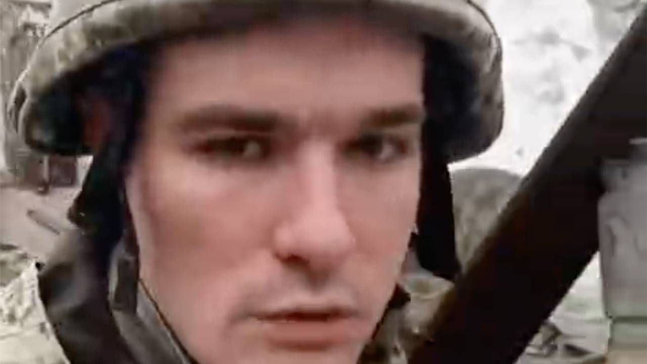 Опубликовано предсмертное видео попавшего в окружение бойца ВСУ в Курской области