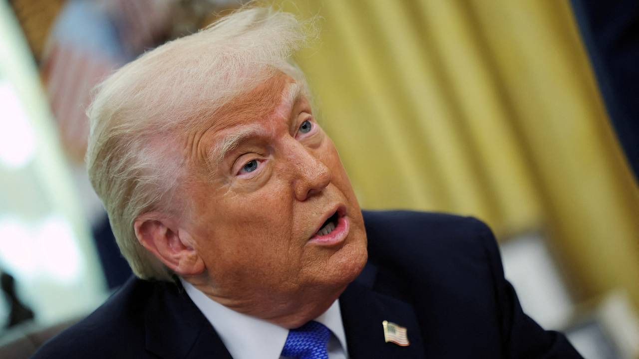 Трамп высказался о включении журналиста в секретный чат Белого дома