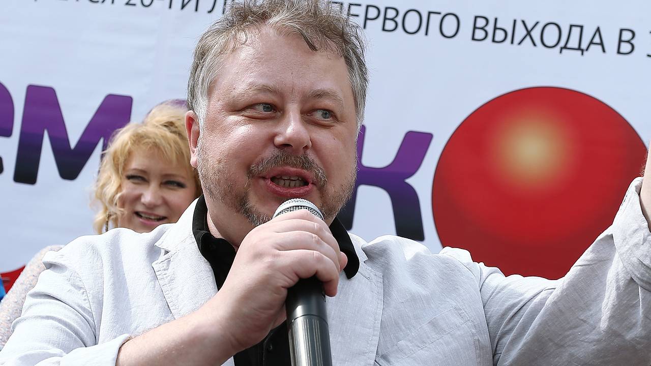 Названа причина смерти ведущего «Времечка» Цивилева