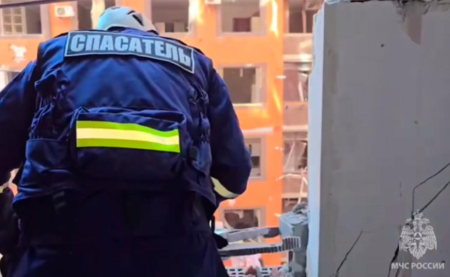 Спасатели начали разбирать конструкции на месте взрыва газа в Махачкале