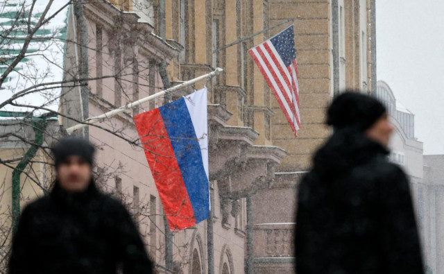 Россиянин подал иск к США на $95 тыс. из-за задержки в выдаче визы