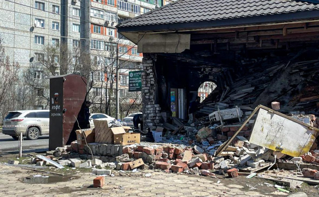 Магазин в Махачкале взорвался из-за утечки газа из трубы под землей