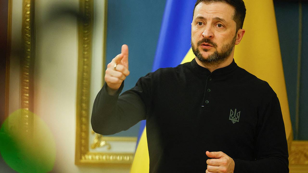 Зеленского задел слишком долгий диалог Уиткоффа и Путина
