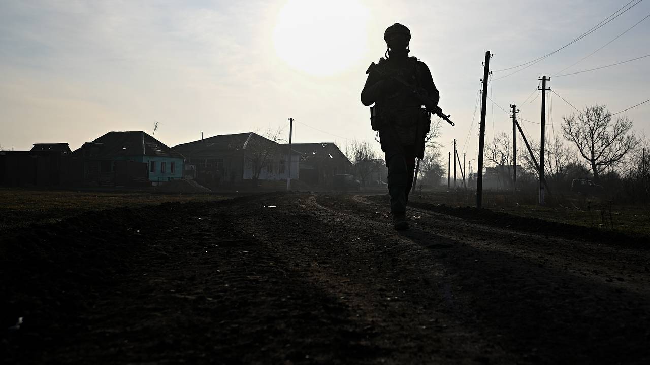 Боец дезертировал с СВО и два месяца избивал пустившую его к себе жить россиянку