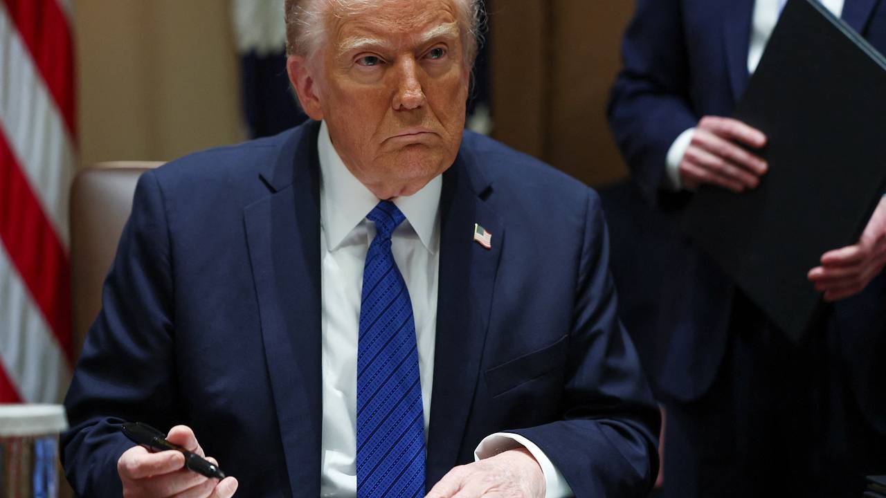 Трампа поставили перед выбором на Украине