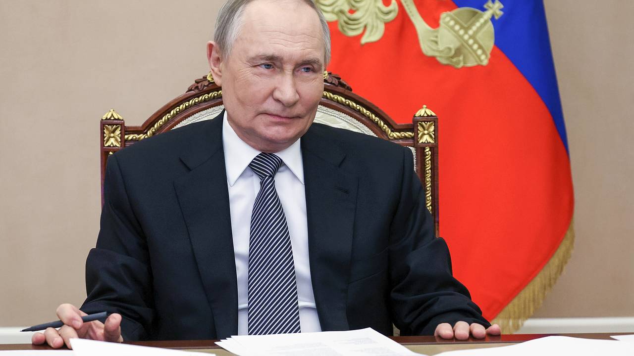 Путин назначил Масленникова замсекретаря Совбеза России