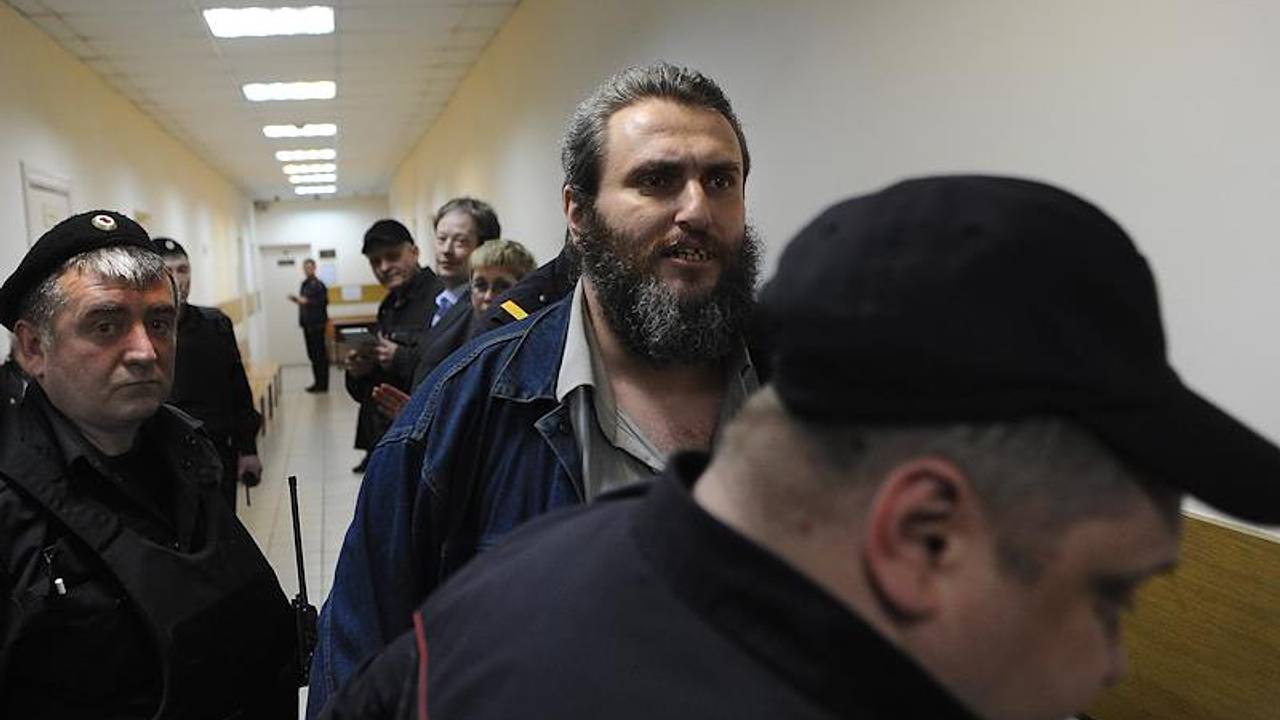 Суд приговорил публициста Стомахина к десяти годам колонии