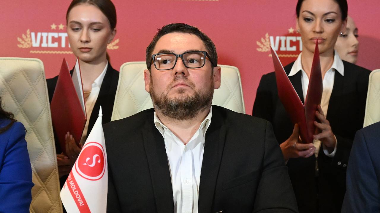 В аэропорту Кишинева задержали еще одного лидера оппозиции