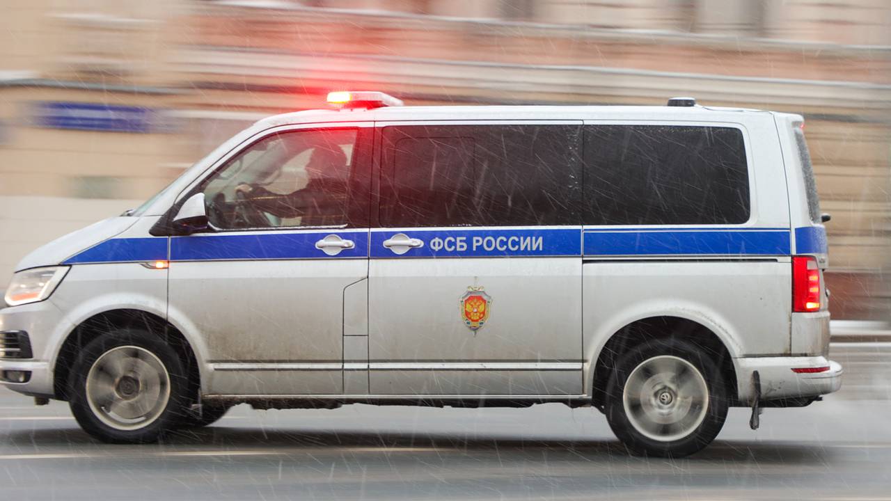 ФСБ задержала восторгавшегося террористом Шамилем Басаевым россиянина