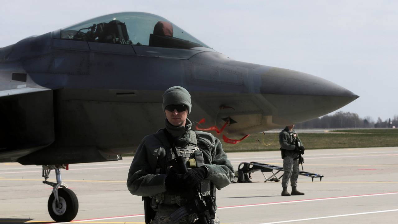 В Литве назвали возможные причины исчезновения военных США