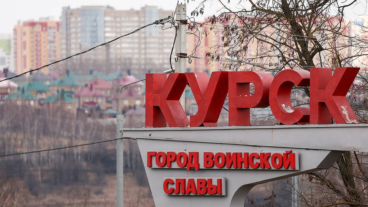 Возвращение вывезенных ВСУ жителей Курской области сняли на видео