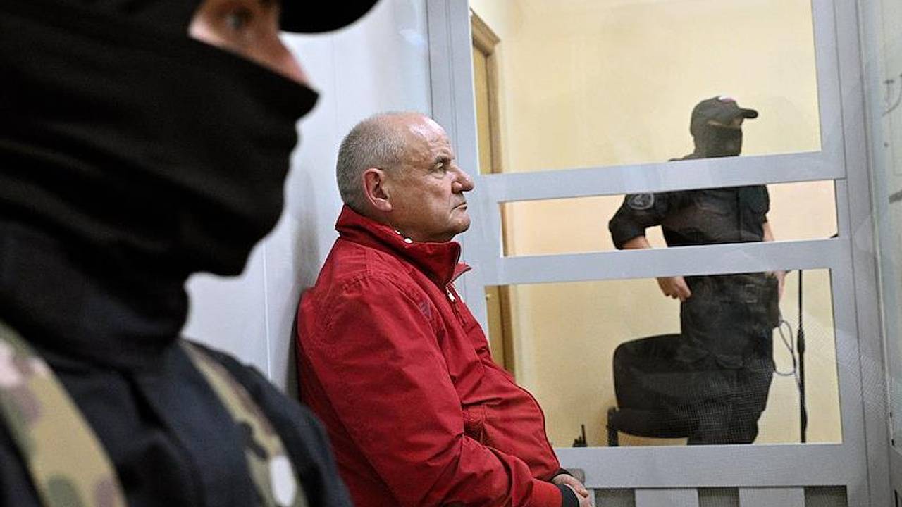 Суд отклонил жалобу экс-замминистра обороны Попова на продление ареста